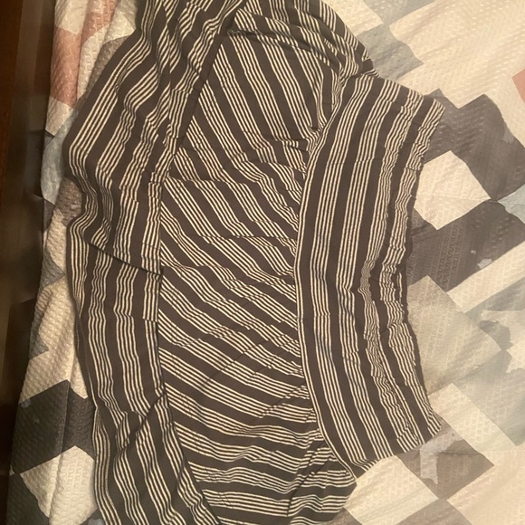 Cat and jack skirt - Picture 3 of 3